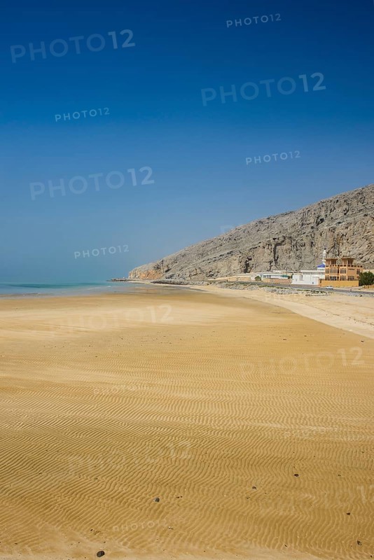 Long sandy beach along the Khasab coastal road