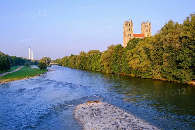 Isar with green areas and Maximilianskirche in Isarvorstadt