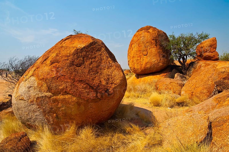 Granite boulders in the Devil's Marbles Conservation Reserve