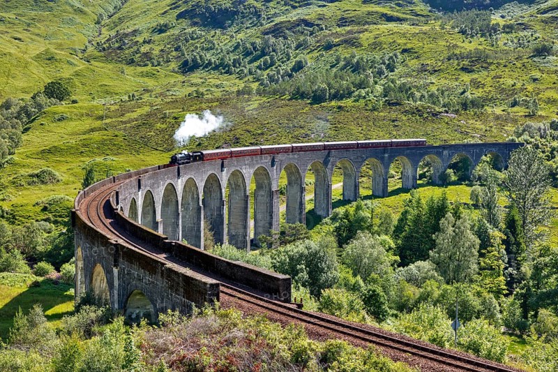 Glenfinnan viaduct from the Harry Potter films with historic train