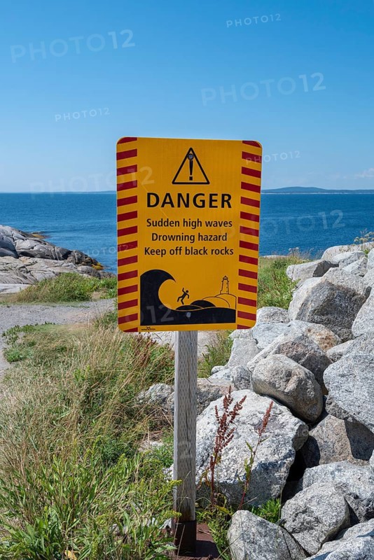 Warning sign for dangerous surf