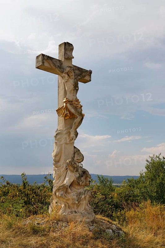 Stone cross next to the Rosalia Chapel