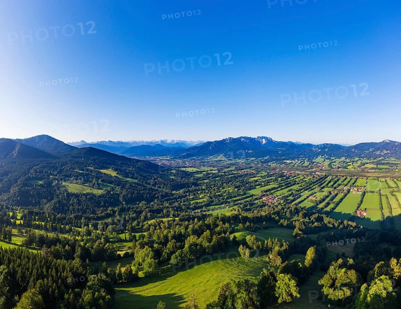 View from Sonntraten near Gaissach over the Isar valley