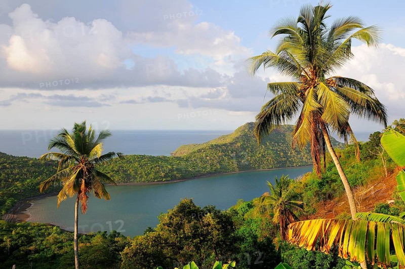 The northern tip of the island Grande-Terre with the Baie de Handreman