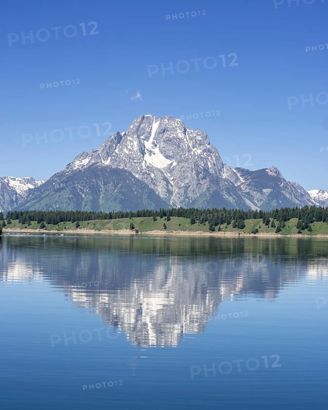 View of Grand Teton National Park from Oxbow Bend