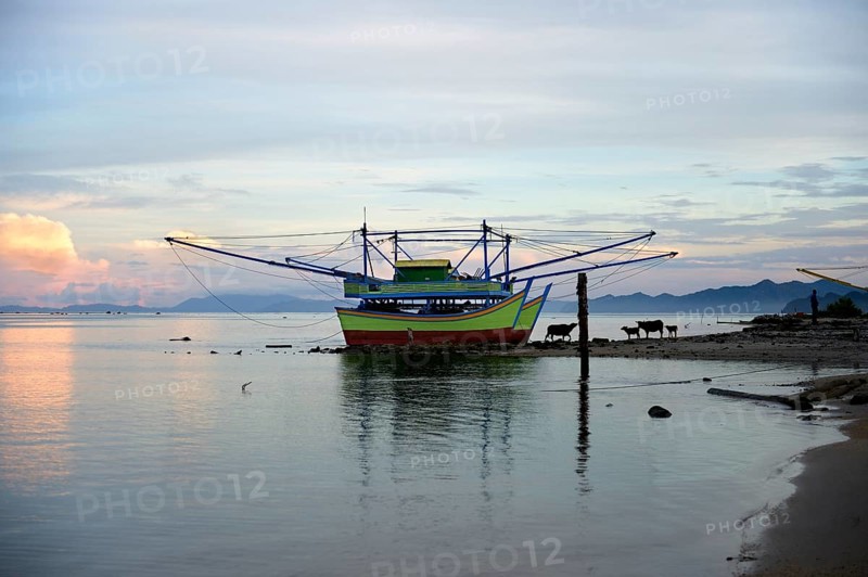 Fishing boats near the village of Lam Rukam