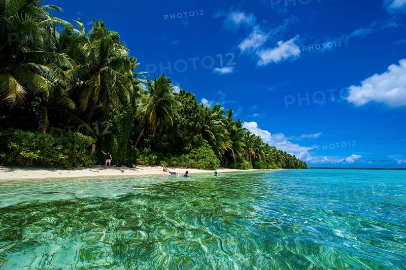 White sand beach and turquoise water in the Ant Atoll