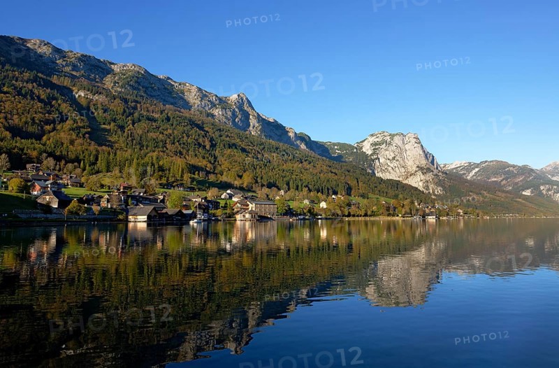 Lake Grundlsee with village of Grundlsee