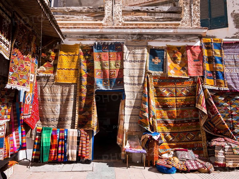 Carpet dealers in the historic centre