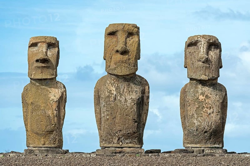 Group of Moai