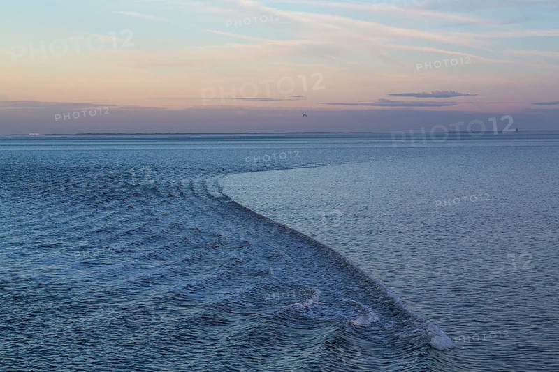 Waves from a ferryboat