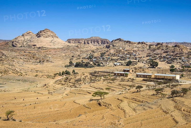 Mountain landscape along the road from Asmarra to Qohaito