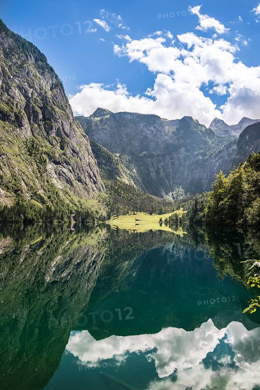 Obersee lake with water reflection