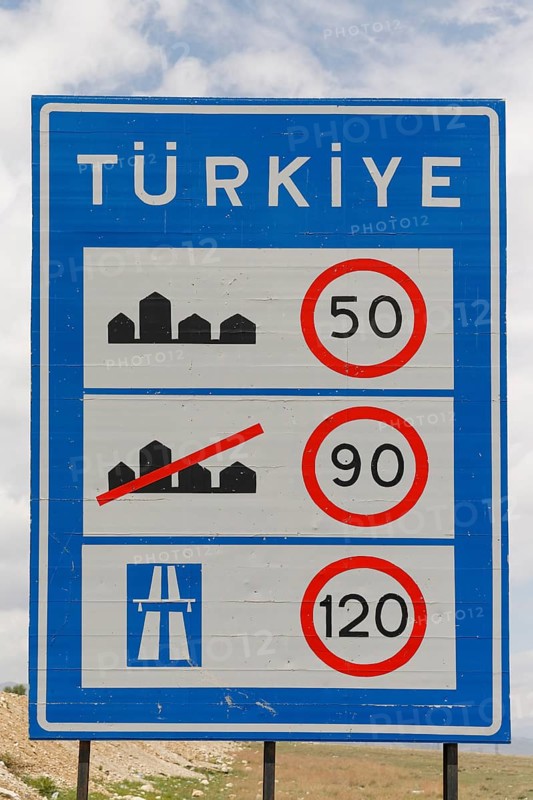 Speed limit sign at the Turkish border