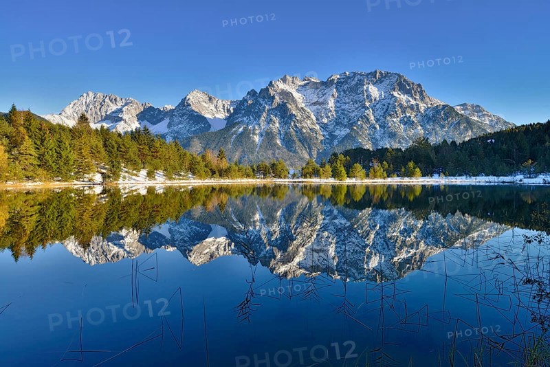 Lake Luttensee and Westliche Karwendelspitze