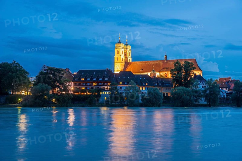 Rhine with Fridolinsmunster cathedral