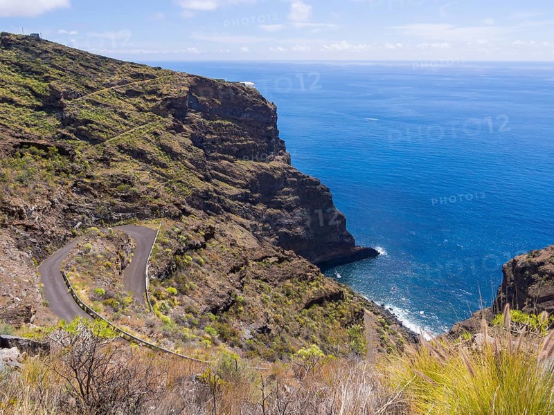 Steep canyons at the Camino del Prois