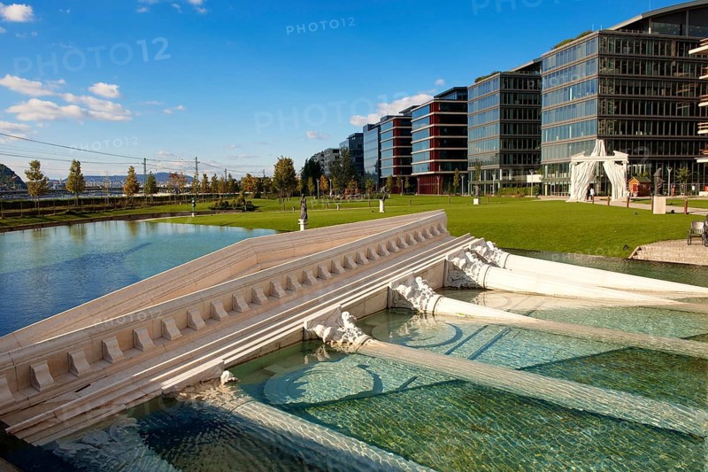 Lechner Odon Fasor business park and financial centre