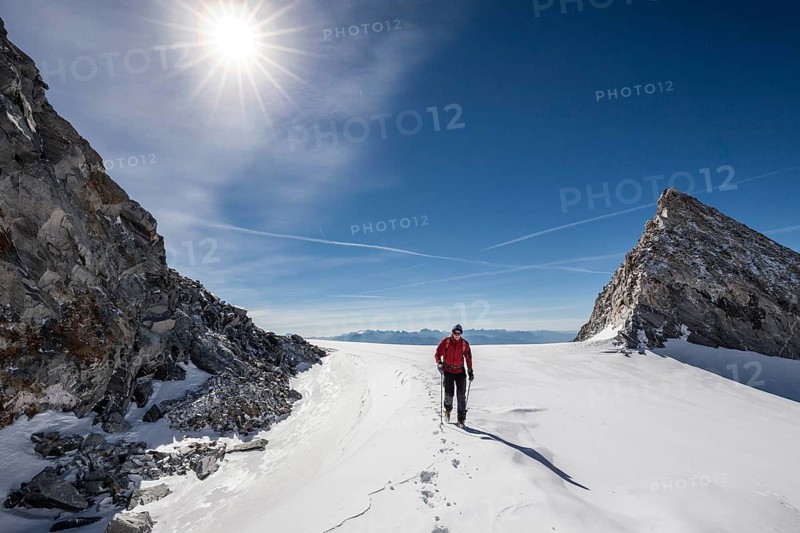 Mountaineers during the ascent to Hohen Weisszint