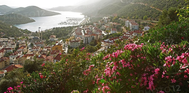 View of the town of KasÌ§