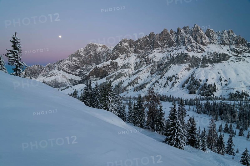 Mandlwande and left Hochkonig in the winter in the morning