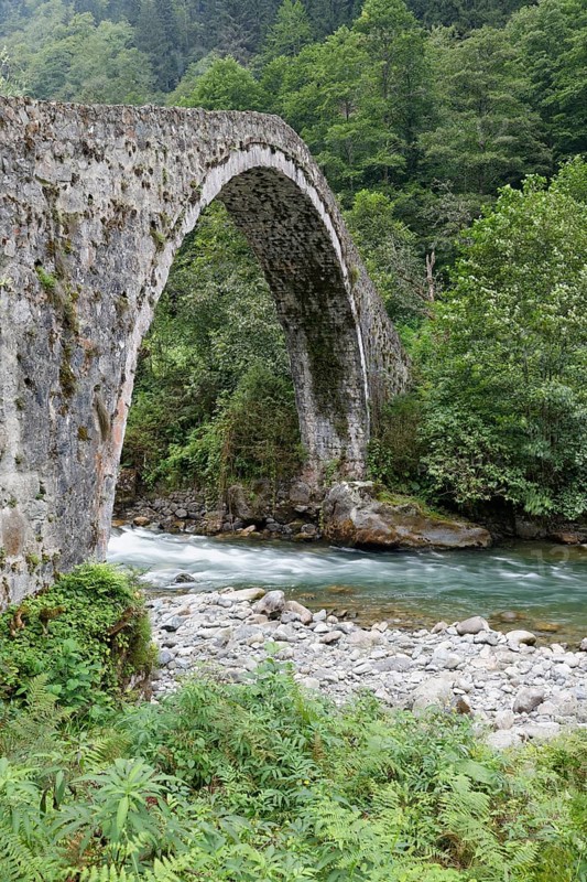 Arch bridge over the river Firtina