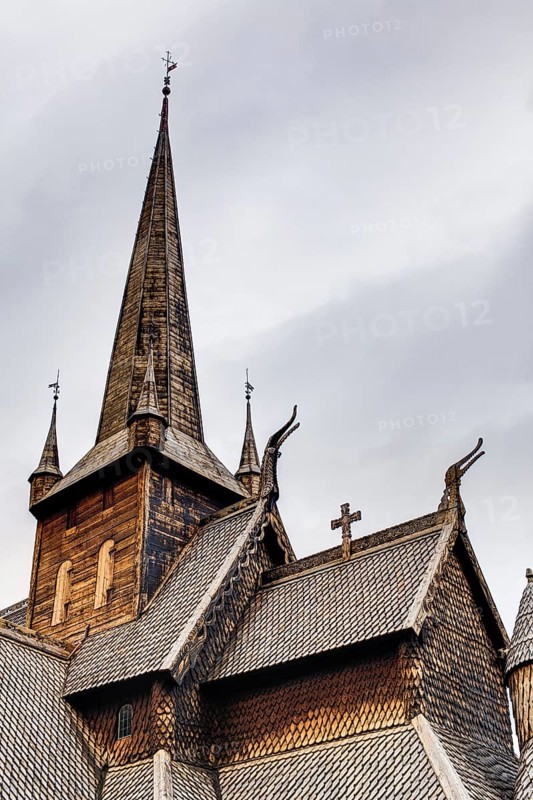 Lom Stave Church