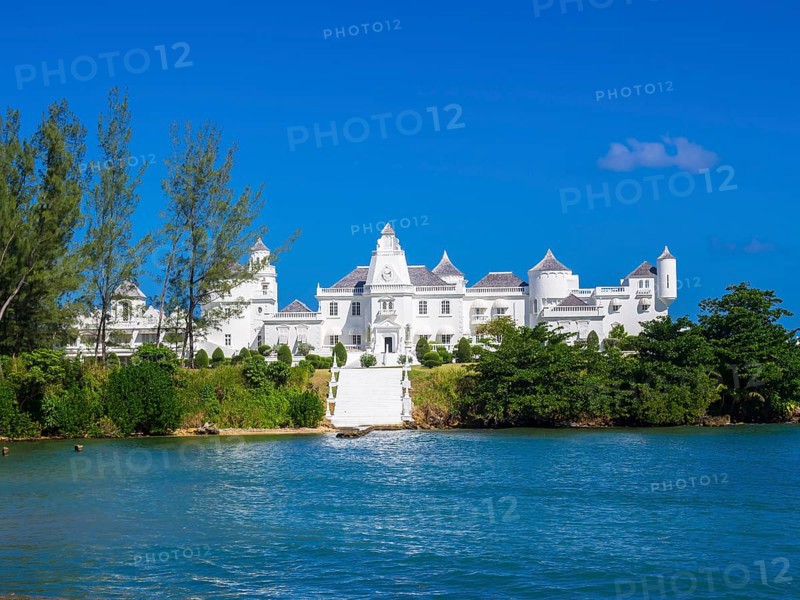 Trident Castle luxury hotel