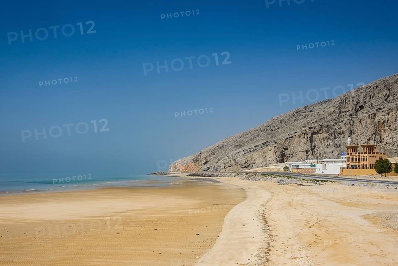 Long sandy beach along the Khasab coastal road