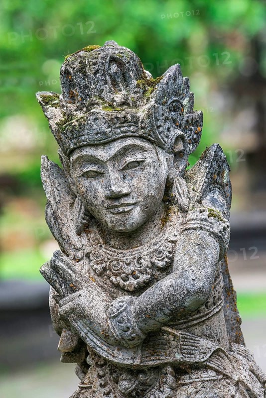 Statue