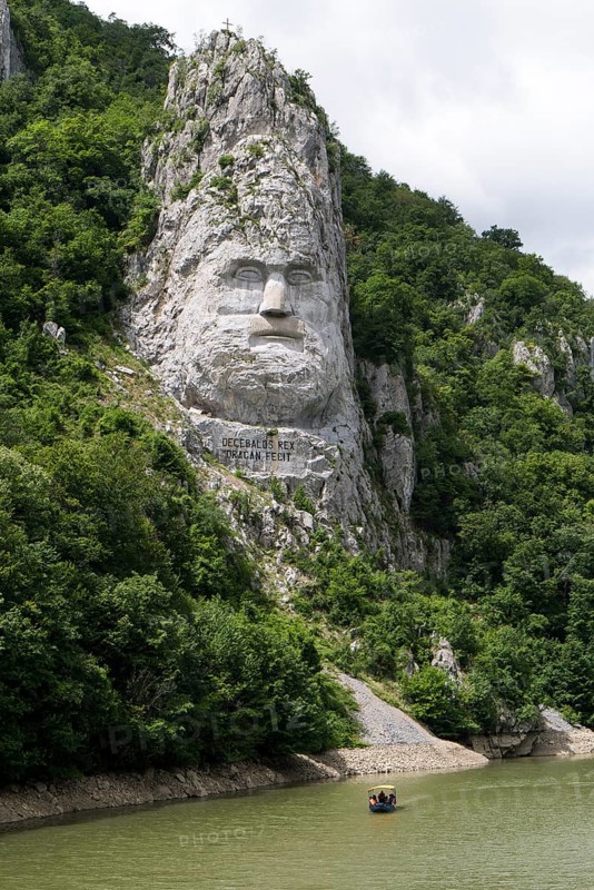 Statue of Decebalus Rex Dragan Fecit