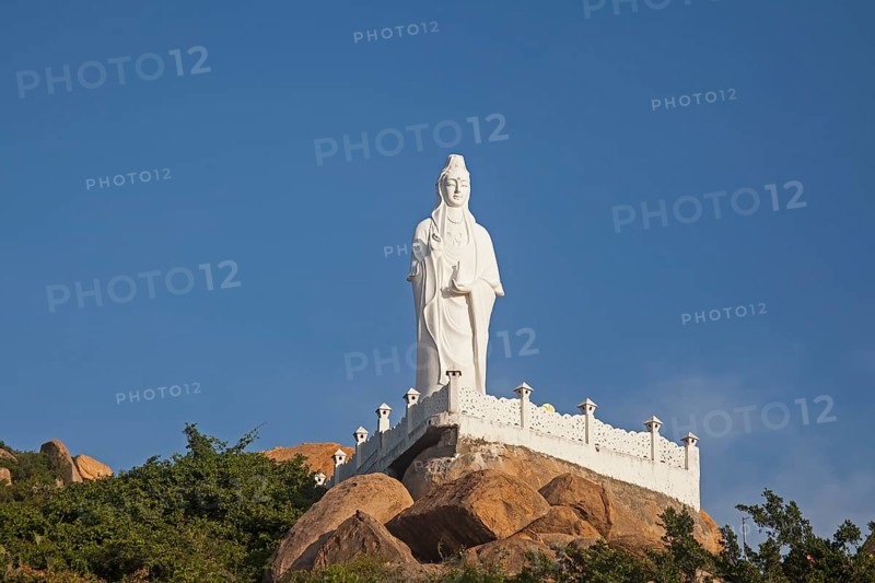 Buddha statue