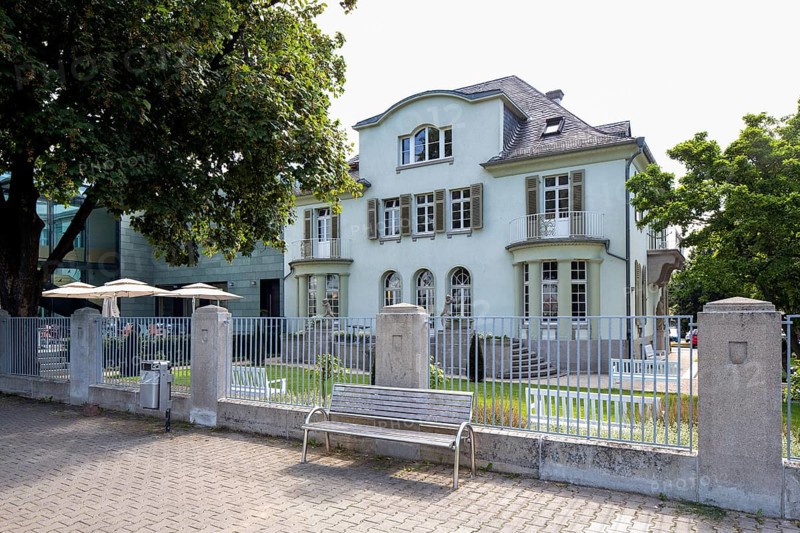 Opel Villa