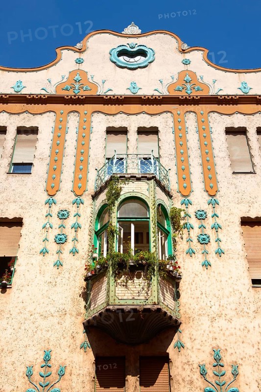The Eclectic-style Deutsch Palace with Zsolnay ceramics