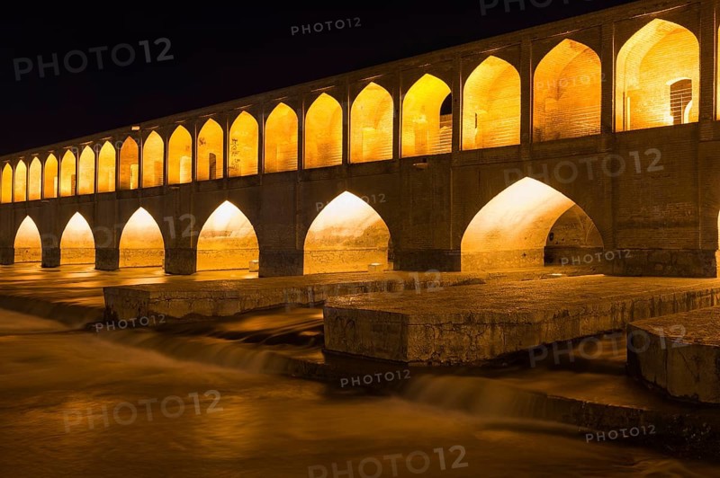 Illuminated Si-o-se Pol Bridge or Allah-Verdi Khan Bridge at night