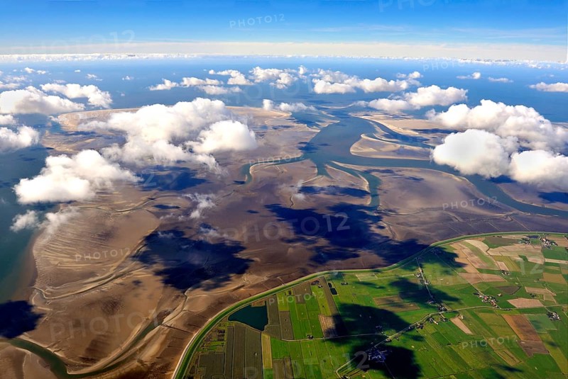 Rummelloch tidal creek between the islets of Hallig Hooge and Pellworm in the North Frisian Wadden Sea