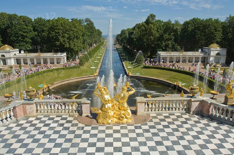 Fountain and Grand Cascade