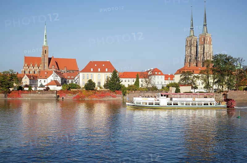 Cathedral Island Ostrow Tumski with tourist boat on the River Oder