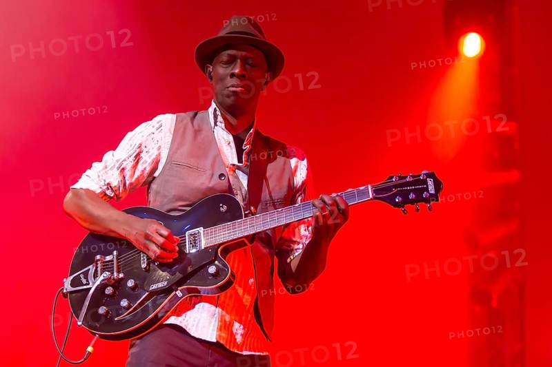 The American singer and songwriter Keb Mo