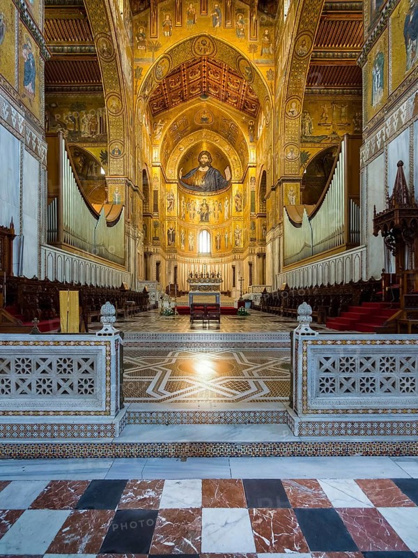 Main apse with portrait of the ruler of the world or Christ Pantocrator