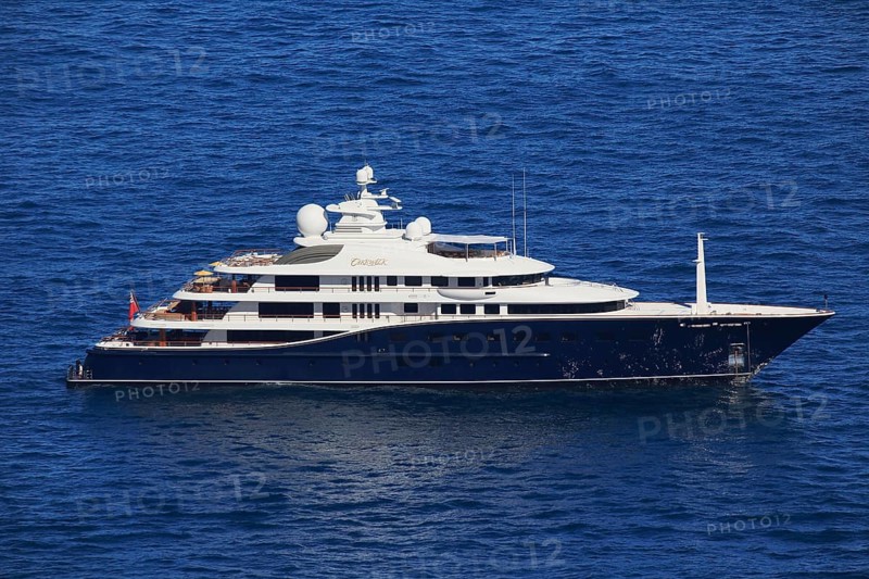 Derecktor Shipyards motor yacht Cakewalk