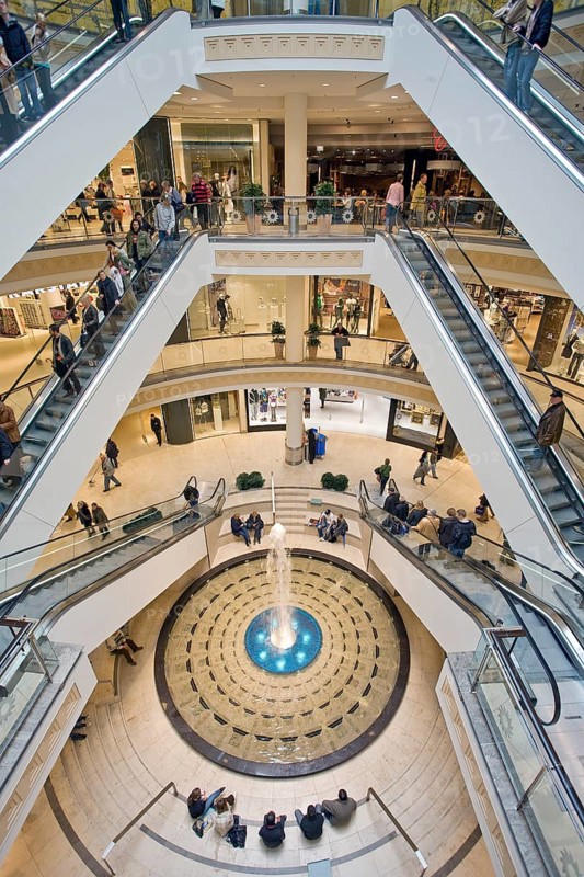 Shopping center Limbeckerplatz Platz