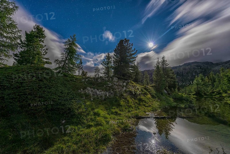 Lake Limedes by night with moon