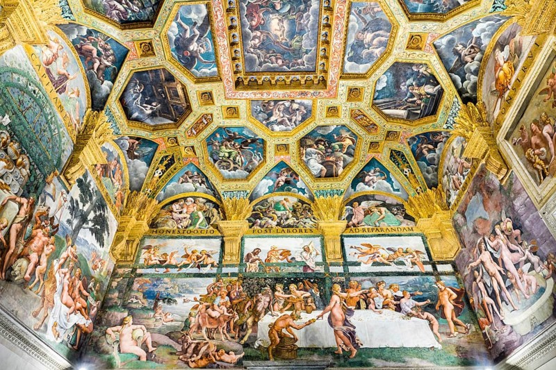 Mythological fresco by Giulio Romano in the hall of Amor and Psyche