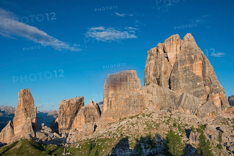 Cinque Torri with blue sky