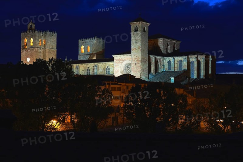 Siguenza Cathedral at dusk