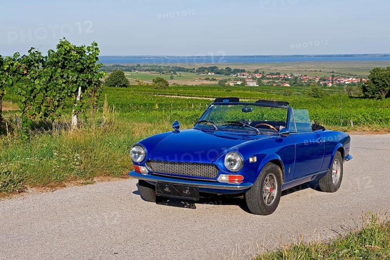 Fiat Spider 124 vintage car
