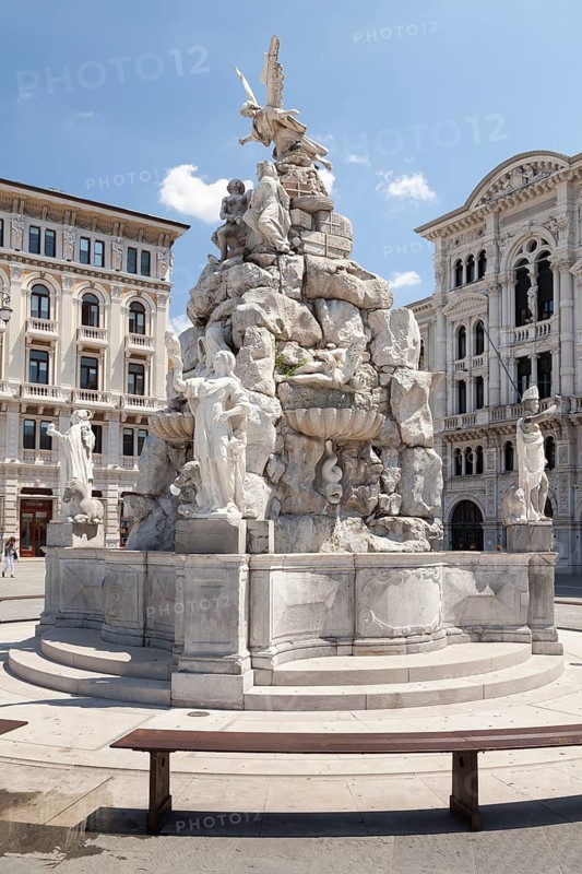Fountain of the Four Continents