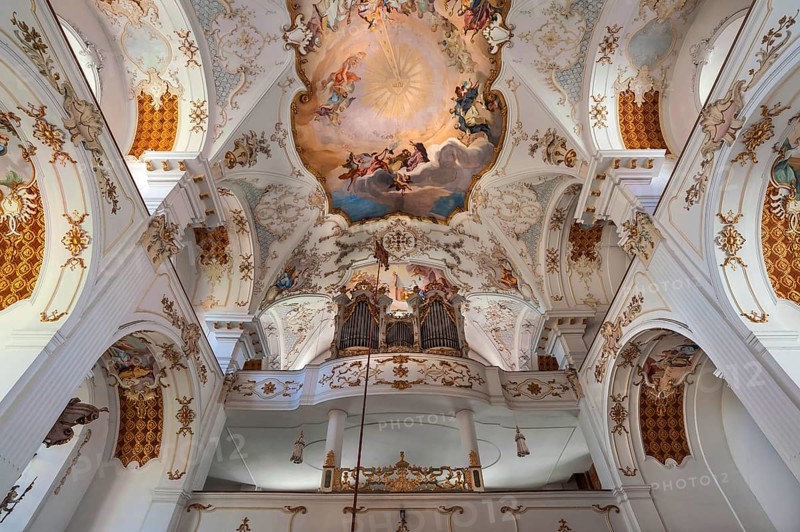 Frescoed ceilings and organ loft