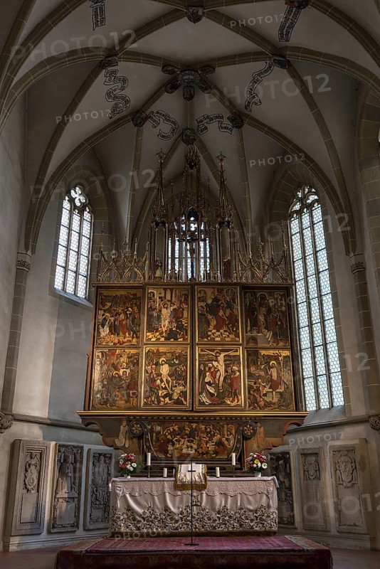 Medias altar